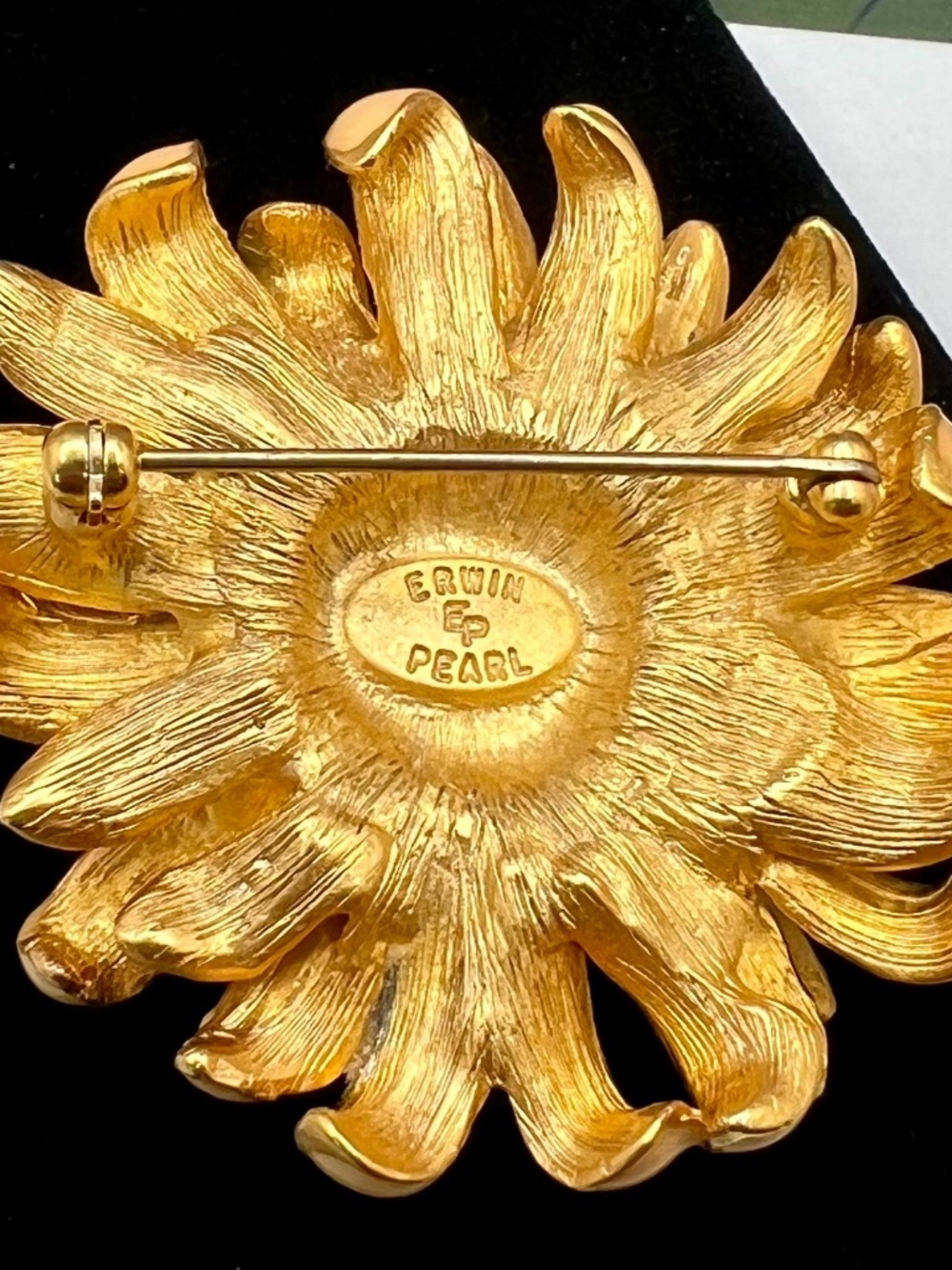 Erwin Pearl Enamel Marigold Brooch - Picture 6 of 6